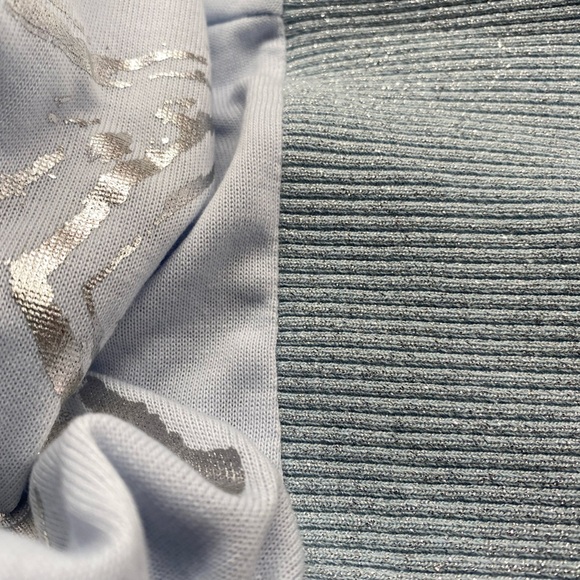 Ambria Size 14 3/4 Sleeve Blue Shirt w/ Metallic Stars & Button Sleeve Detail - Picture 6 of 14